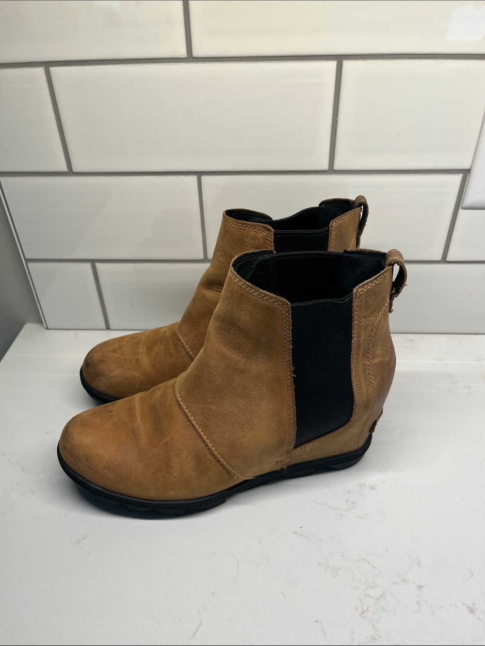 Women’s Sorel Wedge Boots with Black Elastic Side Panels
